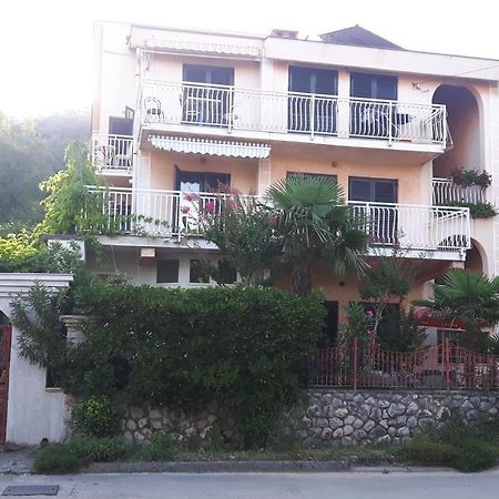 Villa Maja Omišalj Стая снимка